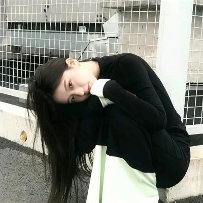 秘密手稿海报